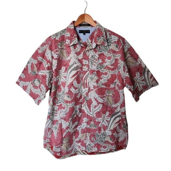 Tommy Hilfiger Golf Red Floral Hawaiian Style Button Up Men's XL Cotton - Picture 2 of 16